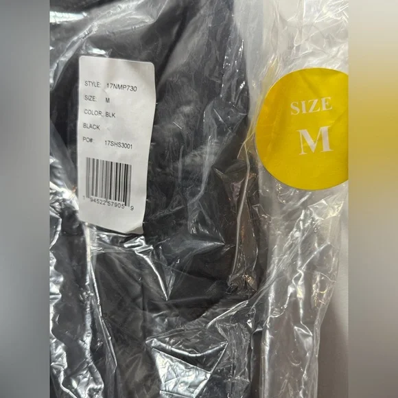 NWT Kenneth Cole Hooded Front Zip Puffer Jacket - Picture 16 of 16